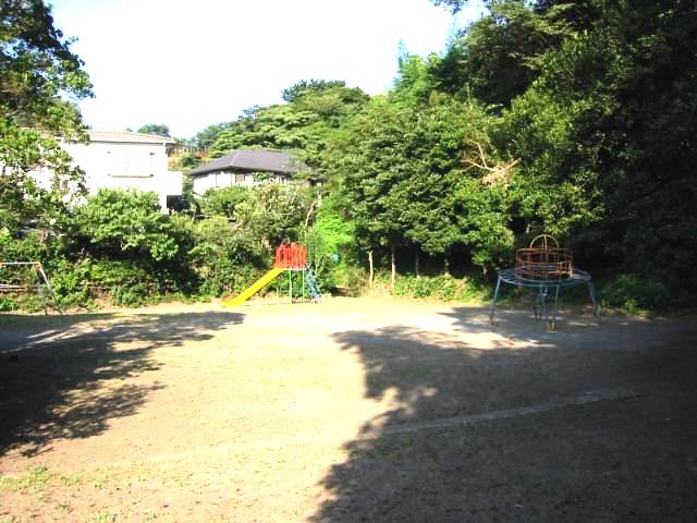 逗子市 廻り倉児童公園の画像1